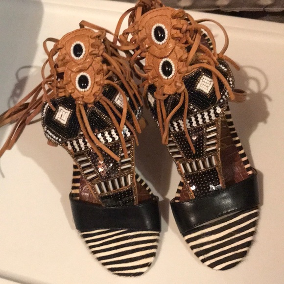 Sam Edelman Yates Sandal - Picture 9 of 11